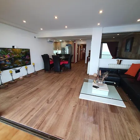 Paradise 28 Oceanfront Costa Pinos Mar Apartamento *